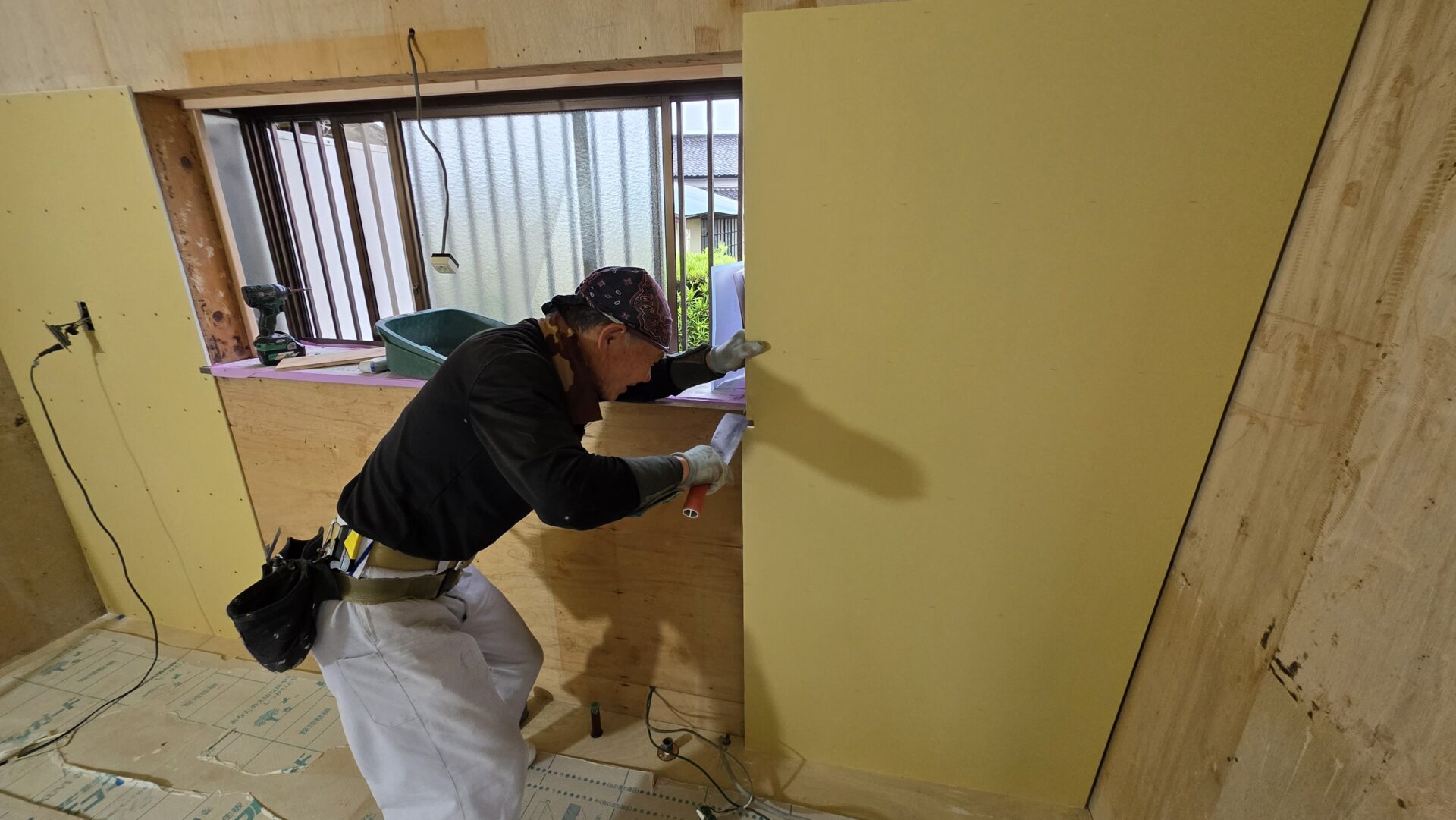 解体が完了したので壁を作っていきます。
